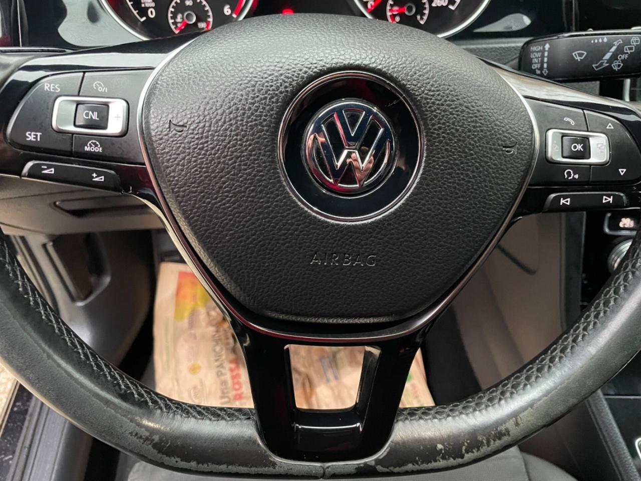 Volkswagen Golf 1.6 TDI allestimento GT