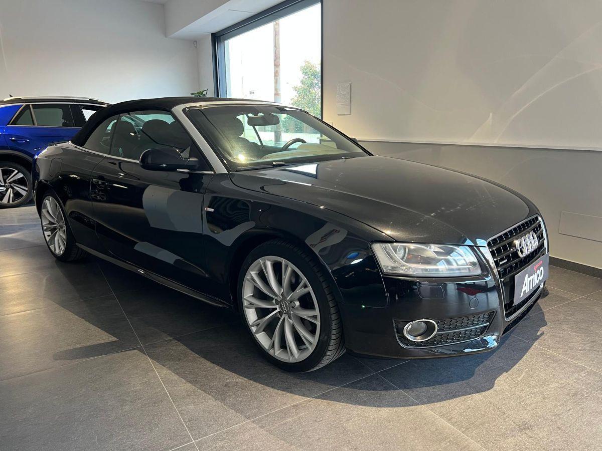 AUDI A5 Cabrio TDI Quattro S-tronic S-line