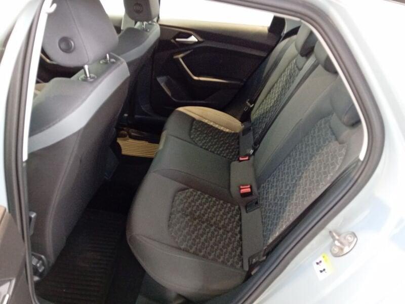 Audi A1 A1 citycarver 30 TFSI S tronic