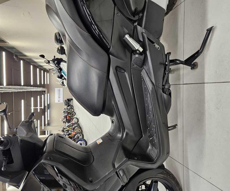 Yamaha X-Max 250 - 2012