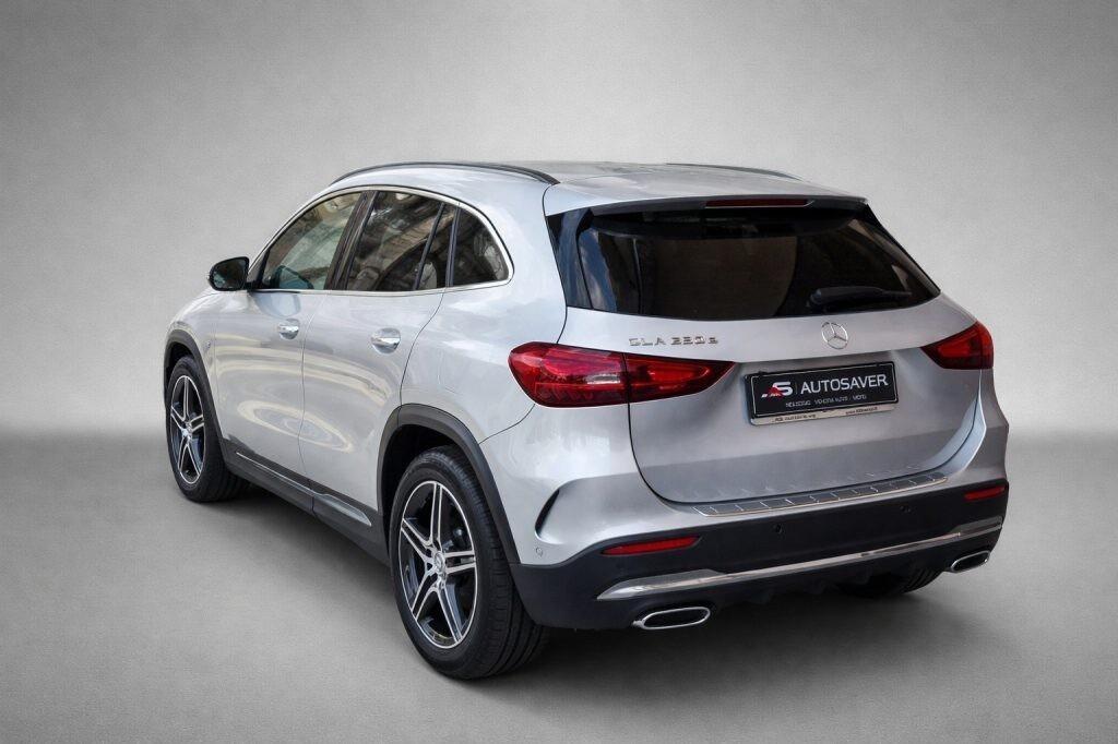 MERCEDES-BENZ GLA 250 e hybrid EQ AMG Line Advance