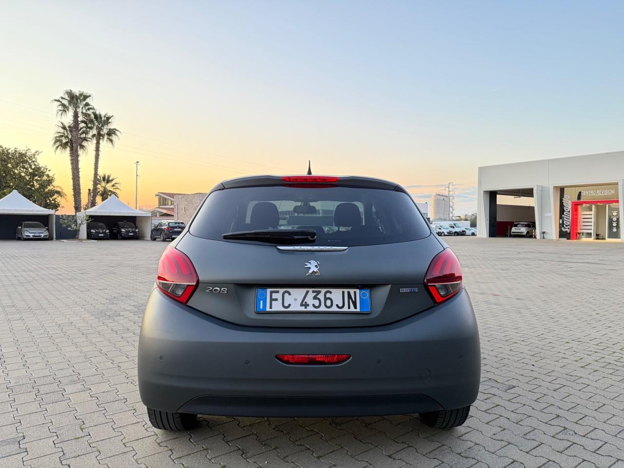 Peugeot 208 1.6 BlueHDi 100cv 5p. Allure GR. OPACO