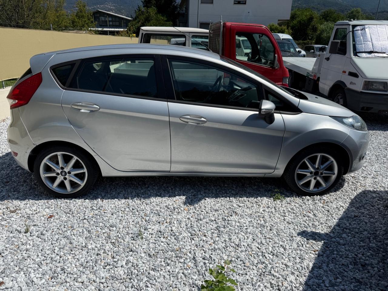 Ford Fiesta Ikon 1.2 8 CV 5 porte