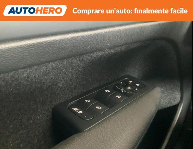 VOLVO XC40 B3 automatico Core
