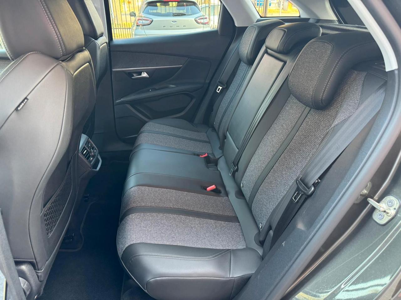 Peugeot 3008 1.5 BlueHDi 130 S&S Allure