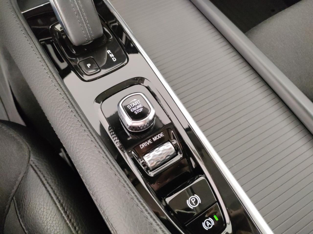 VOLVO V90 Cross Country 2.0 b4 Business Pro awd auto