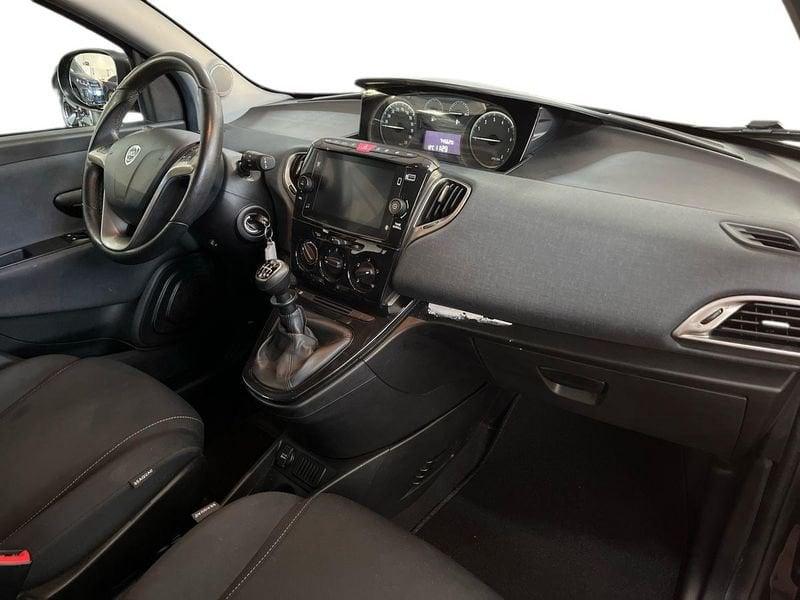 Lancia Ypsilon III 2021 1.0 firefly hybrid Gold s&s 70cv 5p.ti