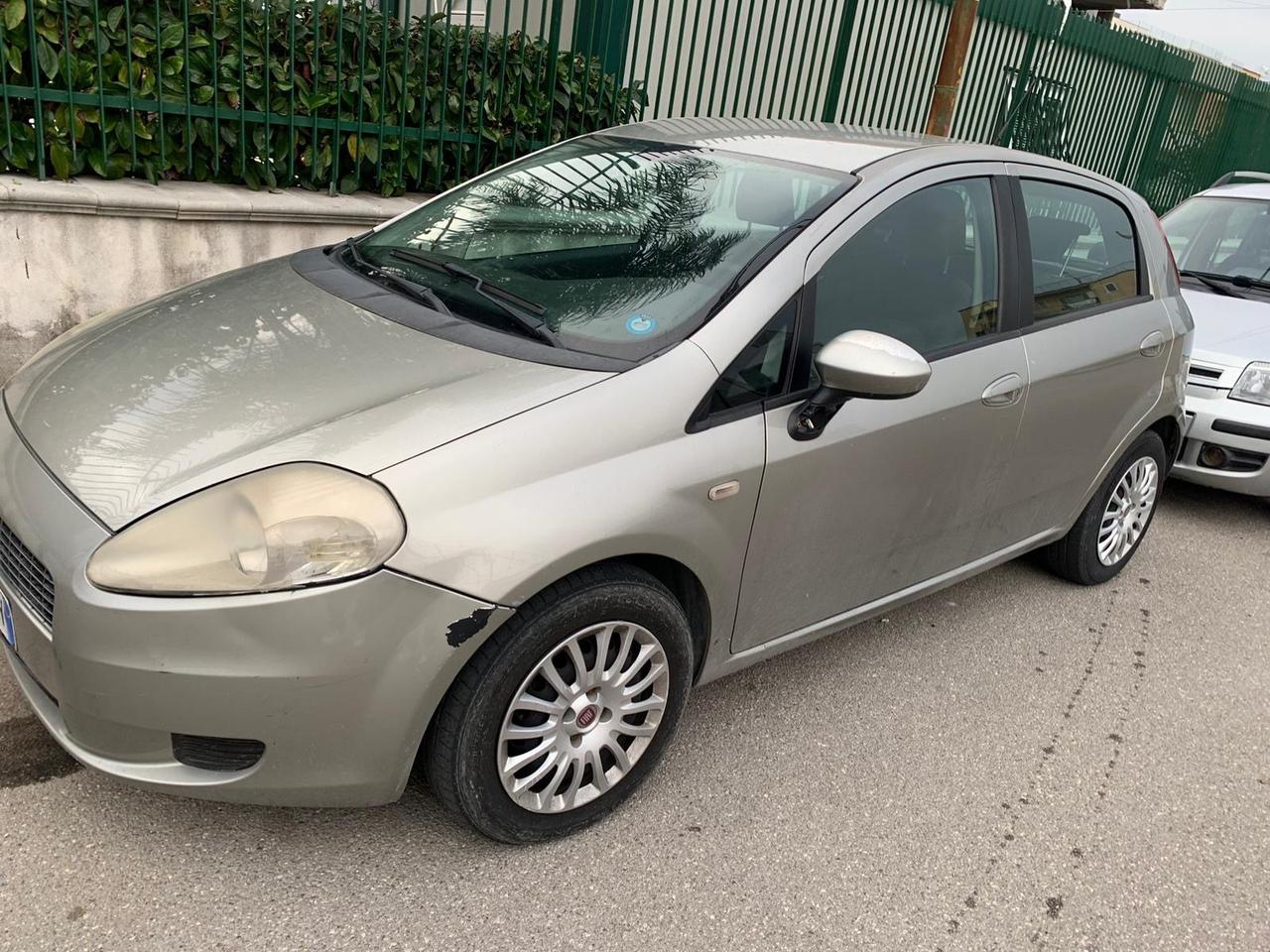 Fiat Grande Punto 1.3 MJT 75 CV 5 porte Active