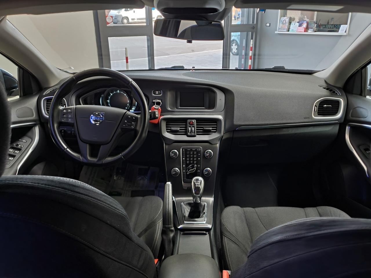 Volvo V40 D2 1.6 Summum 115cv 2014