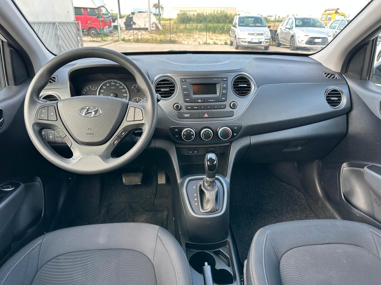 Hyundai i10 Benzina Automatica