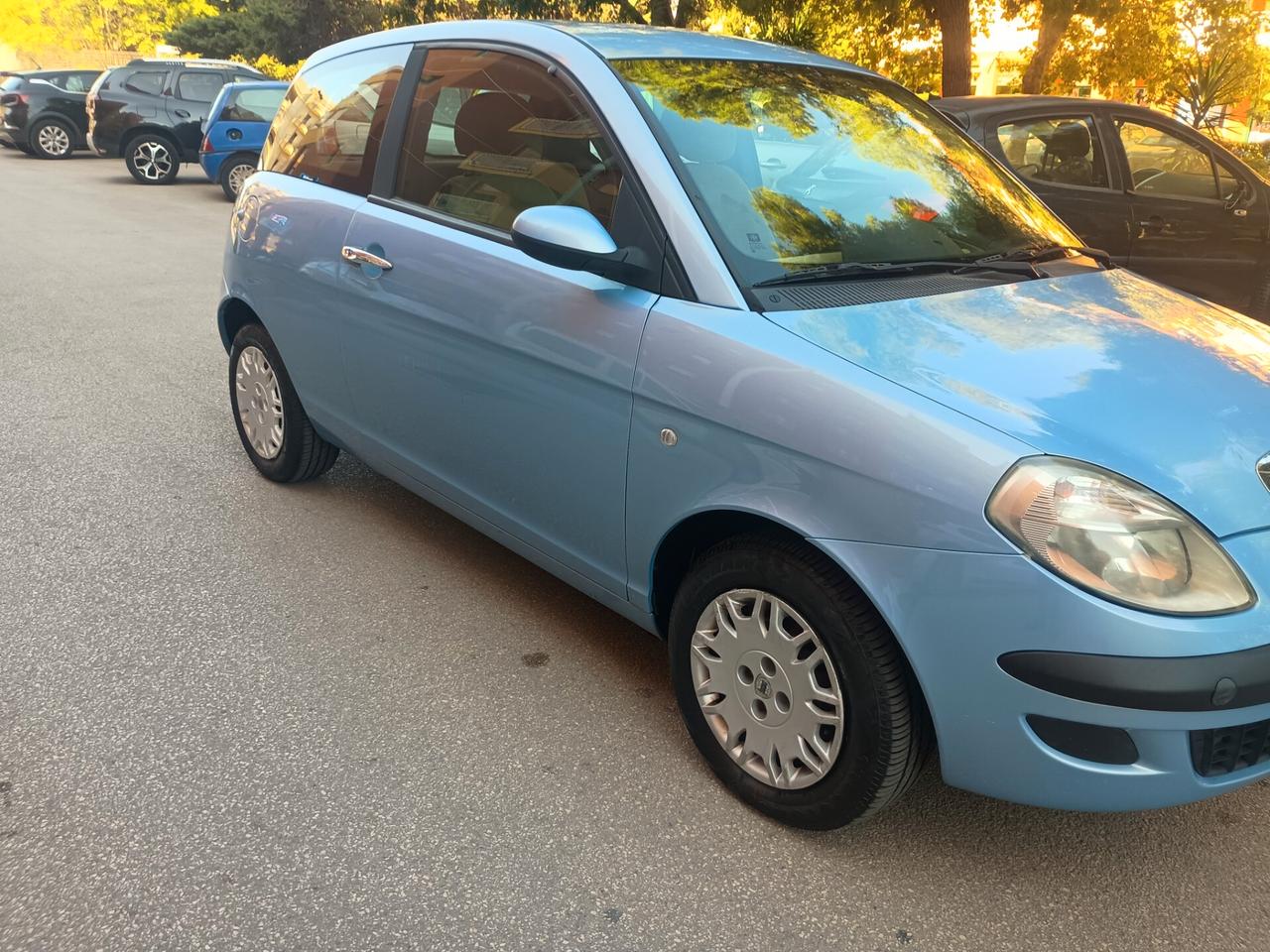 Lancia Ypsilon 1.3 Multijet 16V Argento