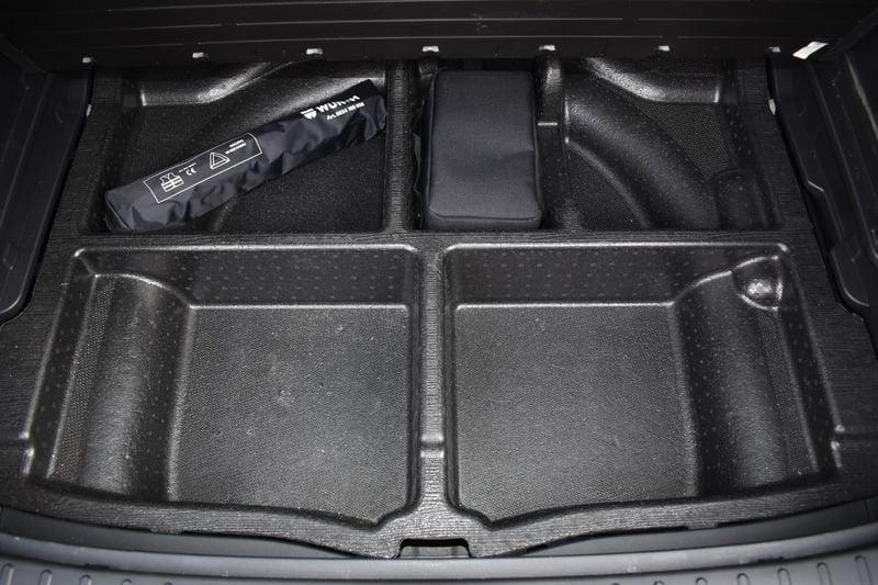 Hyundai Tucson Hybrid 1.6 HEV 2WD AT Exellence