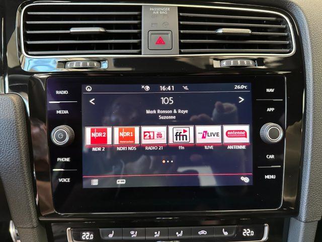 VOLKSWAGEN Golf GTI Performance 2.0 245 CV TSI DSG - 19" - LED