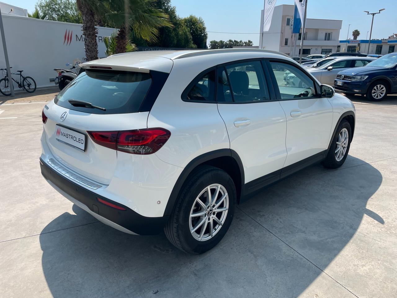 Mercedes-benz GLA 180 GLA 180 d Automatic Business