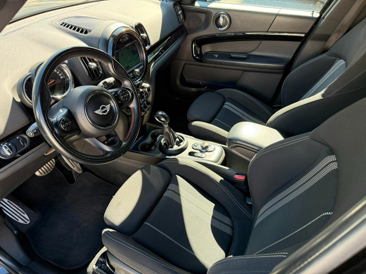 Mini 2.0 Cooper SD Hype Countryman Automatica
