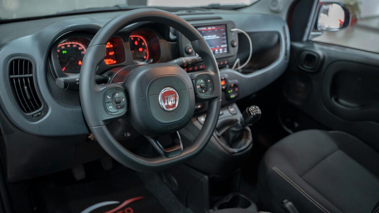 Fiat Panda 1.0 CITY CROSS 70 CV HYBRID CARPLAY LED NO VINCOLI