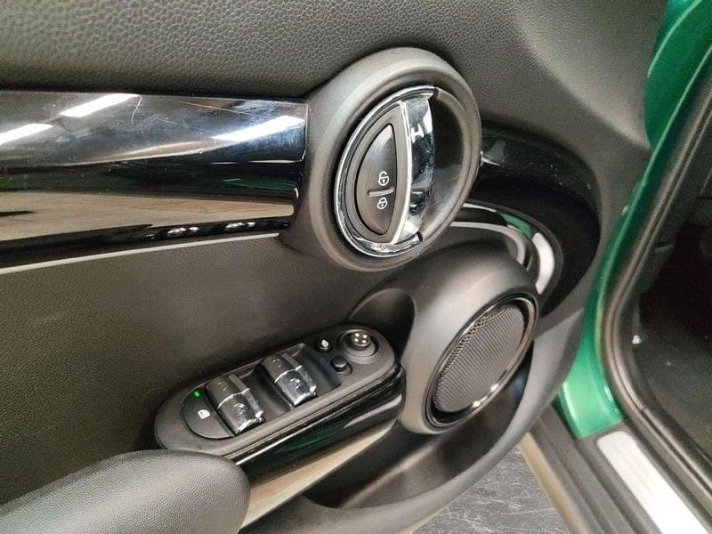 MINI Mini 5 porte Mini 5p 1.5 Cooper Resolute auto