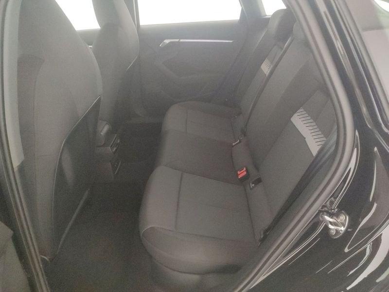 Audi A3 Sportback 35 2.0 tdi s-tronic