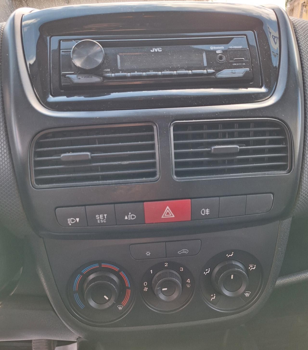 Fiat Doblò 1.6 MJT 105CV PC-TN Cargo Lamierato SX