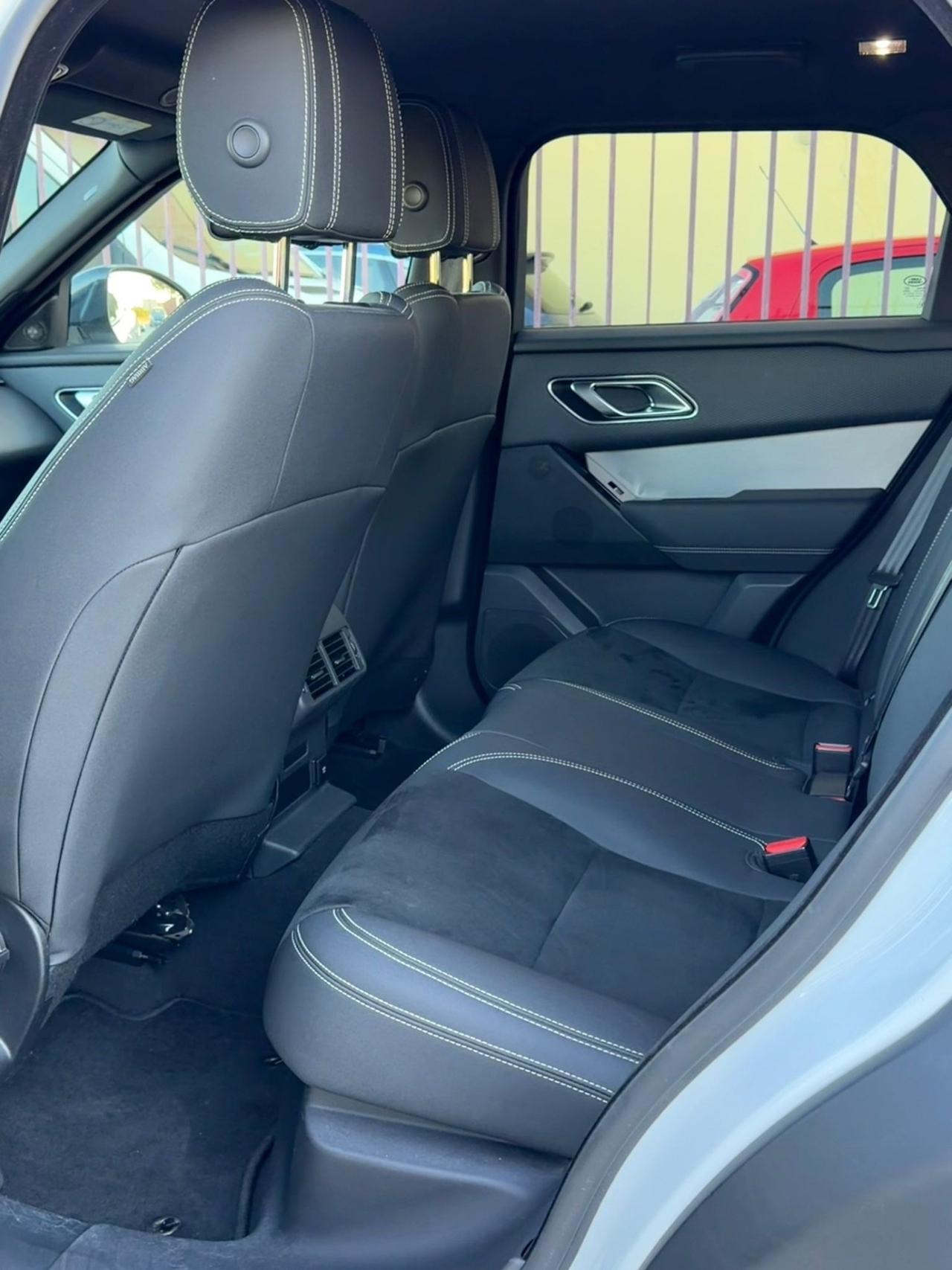 Land Rover Range Velar 2.0D I4 204 CV R-Dynamic HSE