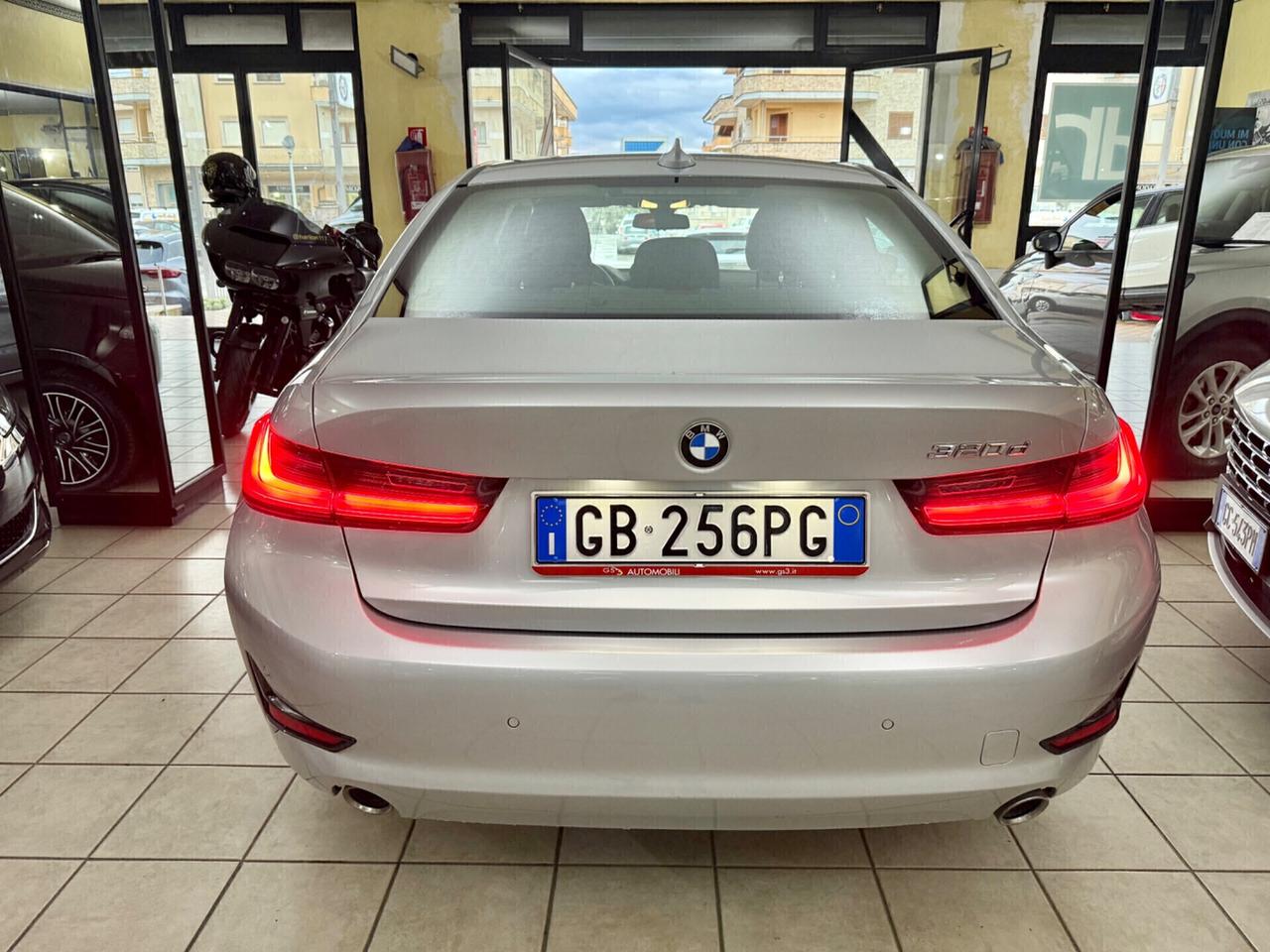 Bmw 320D MH 48V 190CV Business Advantage