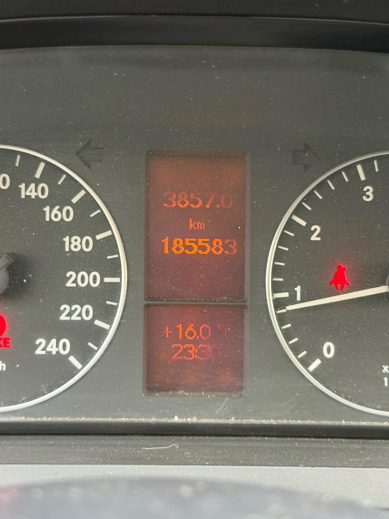 Mercedes-benz A 160 BlueEFFICIENCY Special Edition