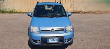 Fiat Panda 1.3 MJ 4x4 GANCIO TRAINO