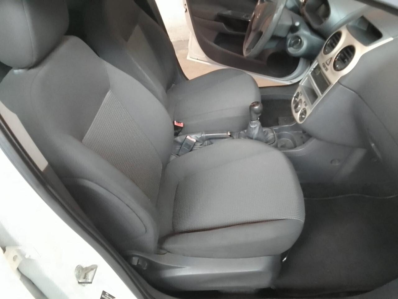 Opel Corsa 1.0 12V 5 porte Club OK NEO