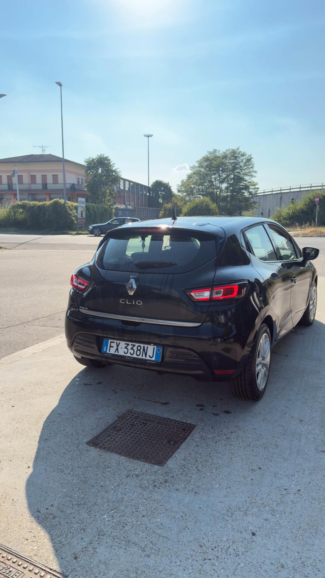 Renault Clio TCe 12V 90 CV GPL 5 porte Moschino Zen