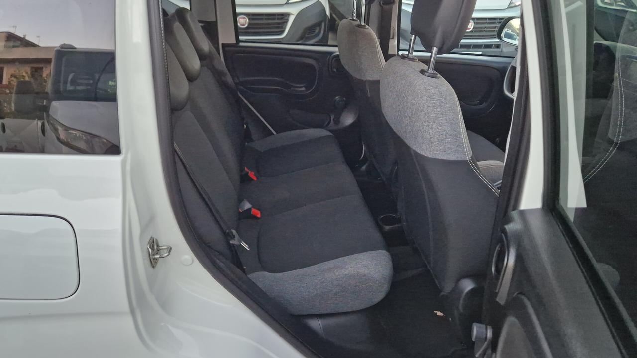 Fiat Panda 1.0 FireFly S&S Hybrid City Cross-PREZZO REALE