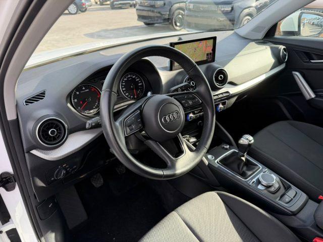 AUDI Q2 30 TDI Business