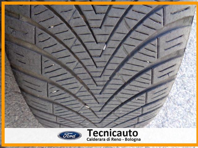 FORD Kuga 1.5 TDCI 120 CV S&S 2WD ST-Line CAMBIO AUTOMATICO