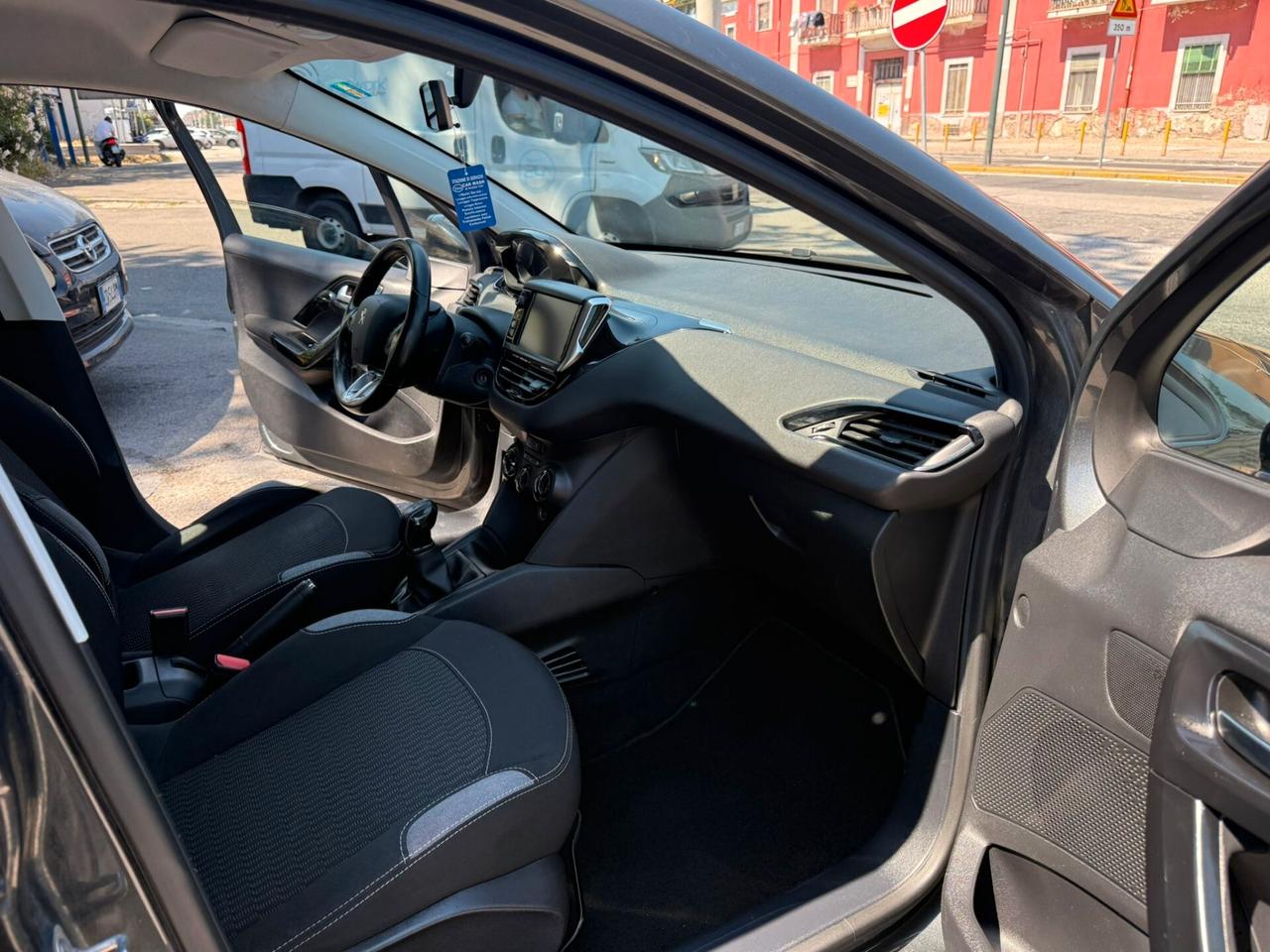 Peugeot 208 BlueHDi 75 Allure TAGLIANDATA