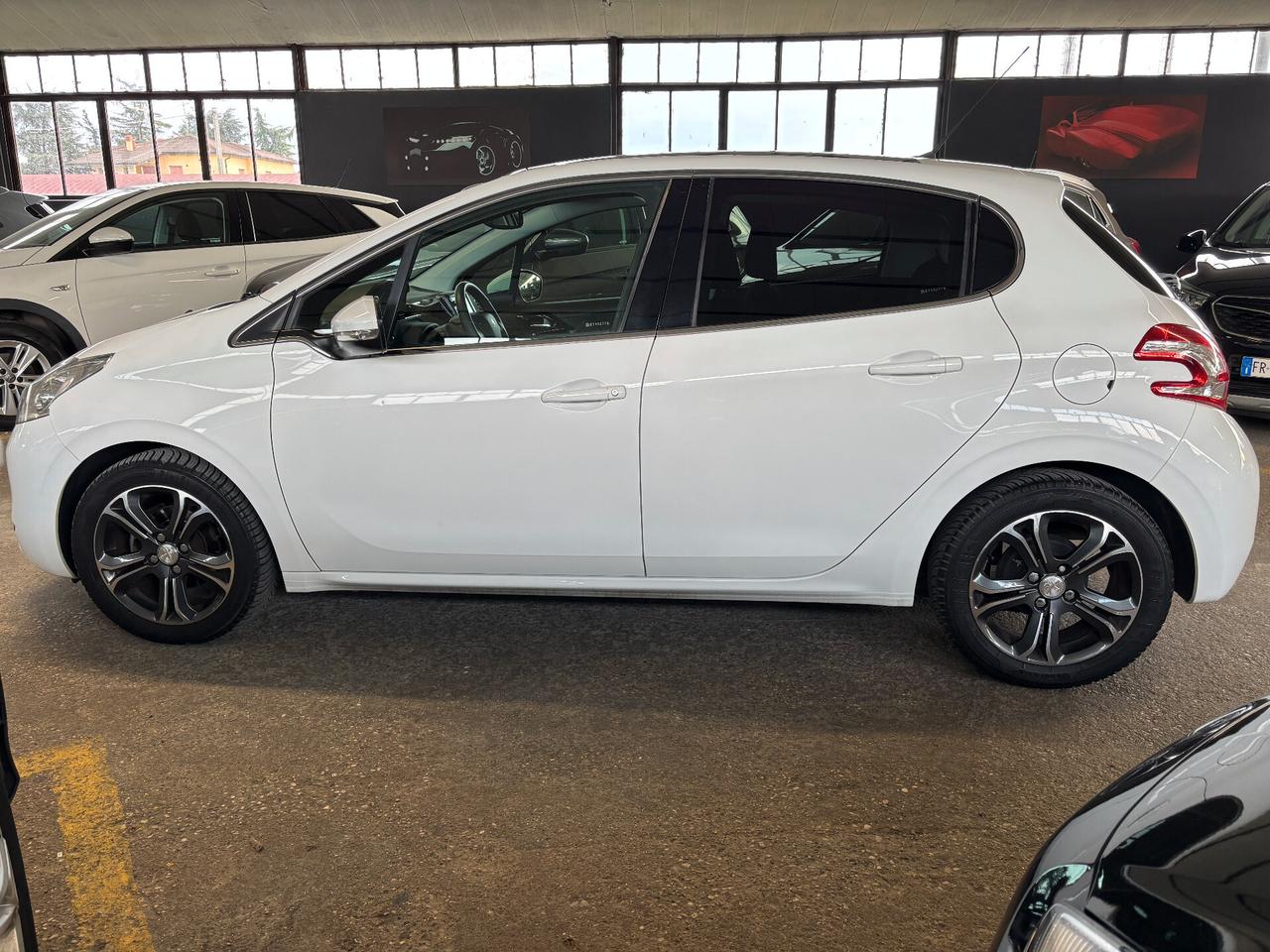 Peugeot 208 1.2 PureTech 60kw 82cv Allure NEOPATENTATO