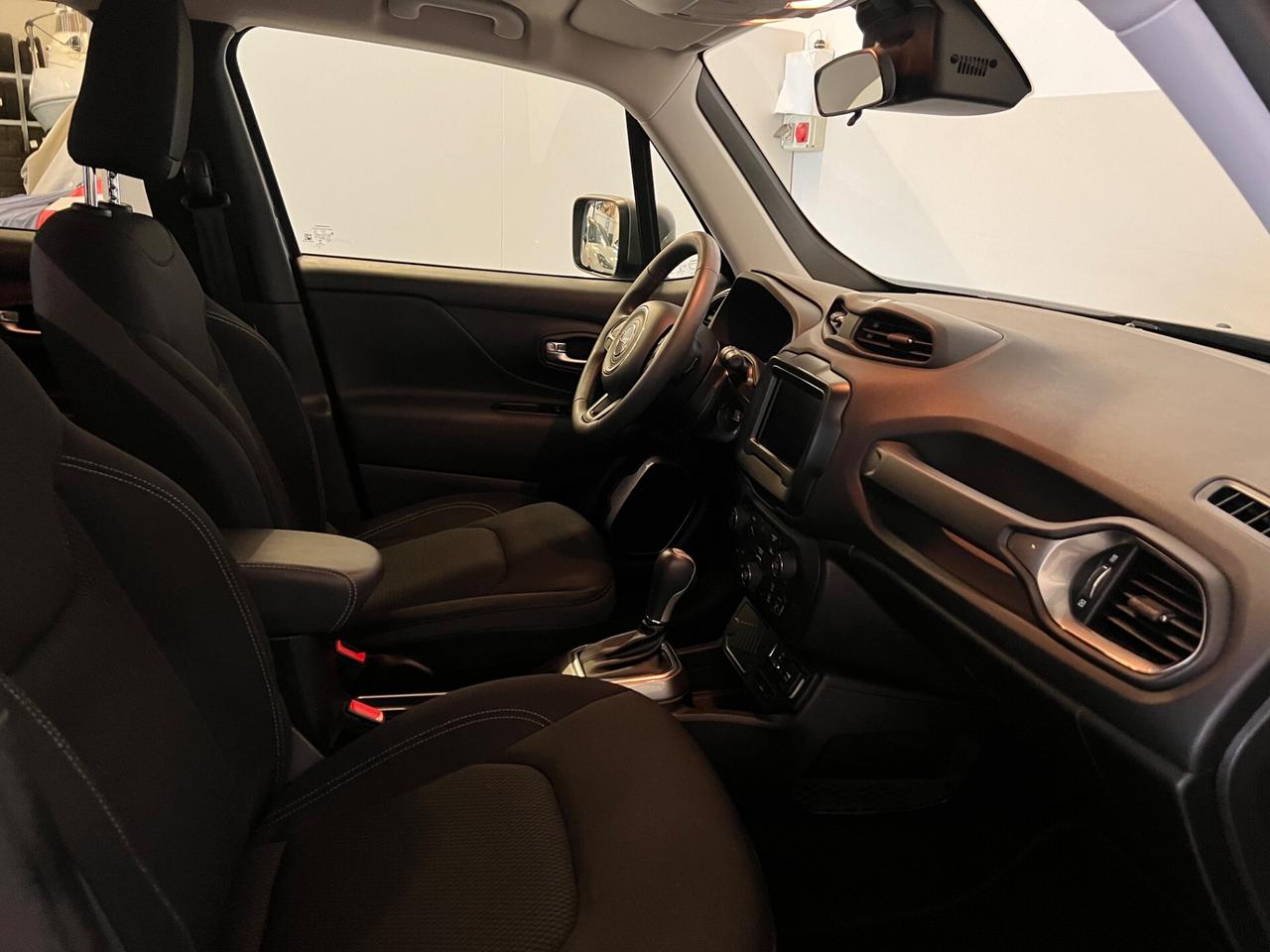 Jeep Renegade 1.3 T4 DDCT Limited