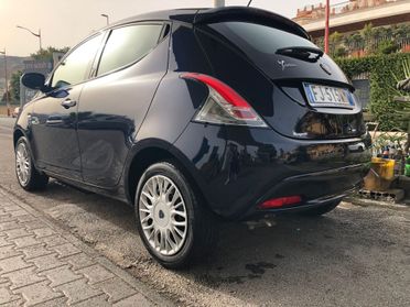 Lancia Ypsilon 1.3 MJT 16V 95 CV 5 porte S&S Gold 2017