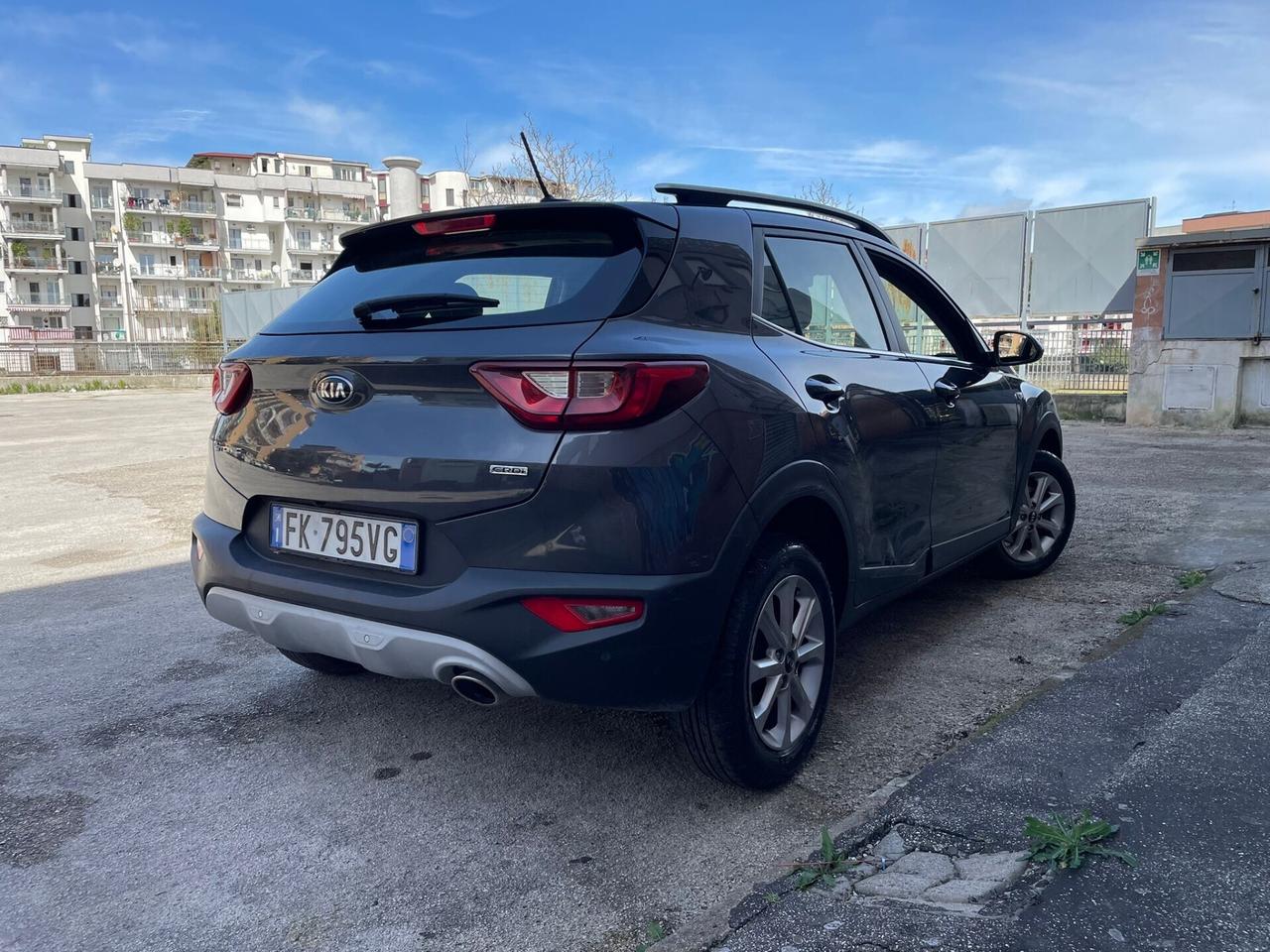 Kia Stonic 1.6 CRDi 110 CV ENERGY CON 198MILA KM