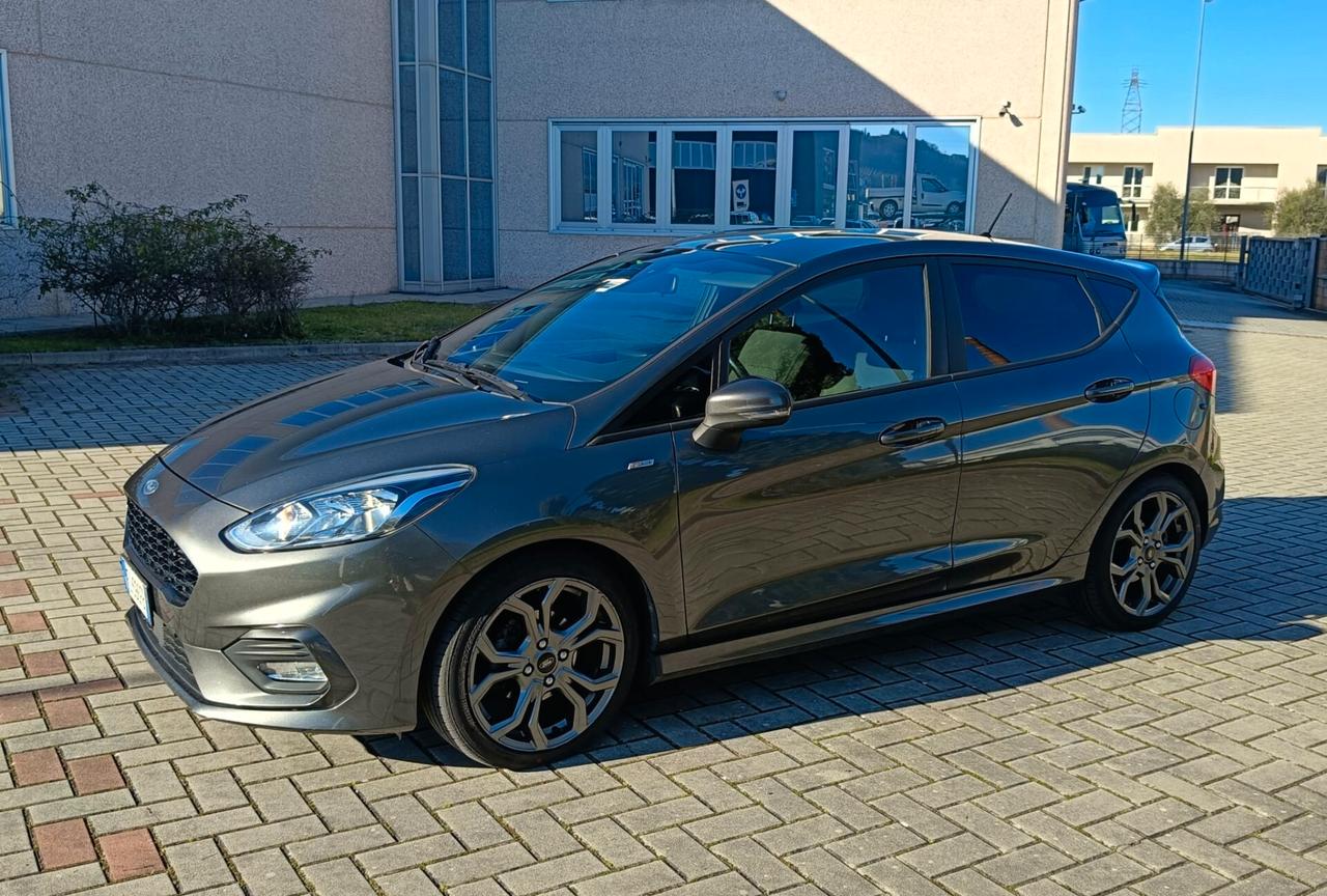 Ford Fiesta 1.5 TDCi 5 porte ST-Line