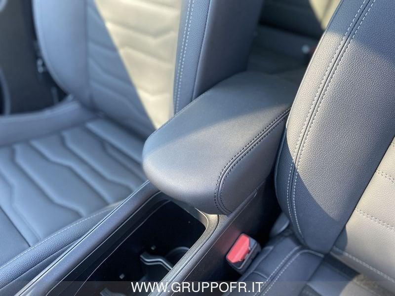 Jeep Avenger 1.2 Turbo 110 CV MHEV Summit