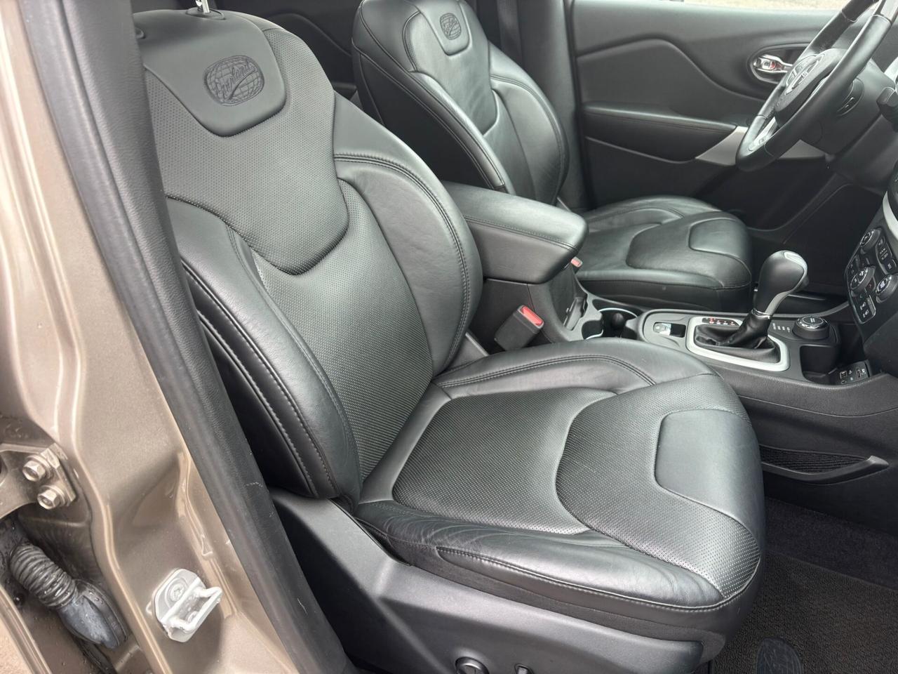 Jeep Cherokee 2.2 Mjt II 4WD Active Drive Overland