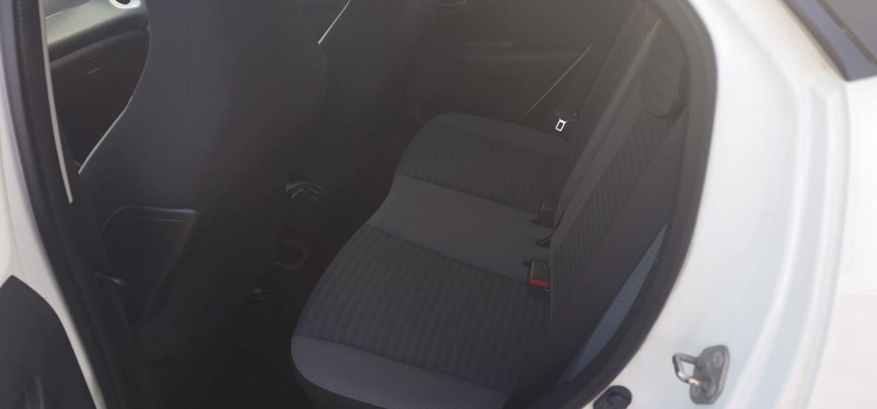 Toyota Aygo Connect 1.0 VVT-i 72 CV 5 porte x-clusiv