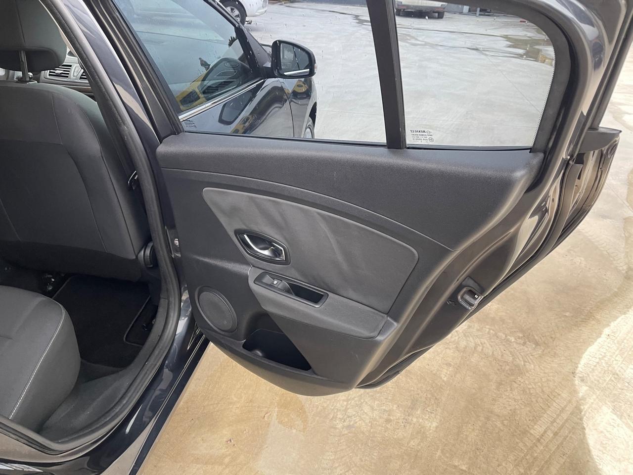 Renault Megane Mégane 1.5 dCi 110CV Wave