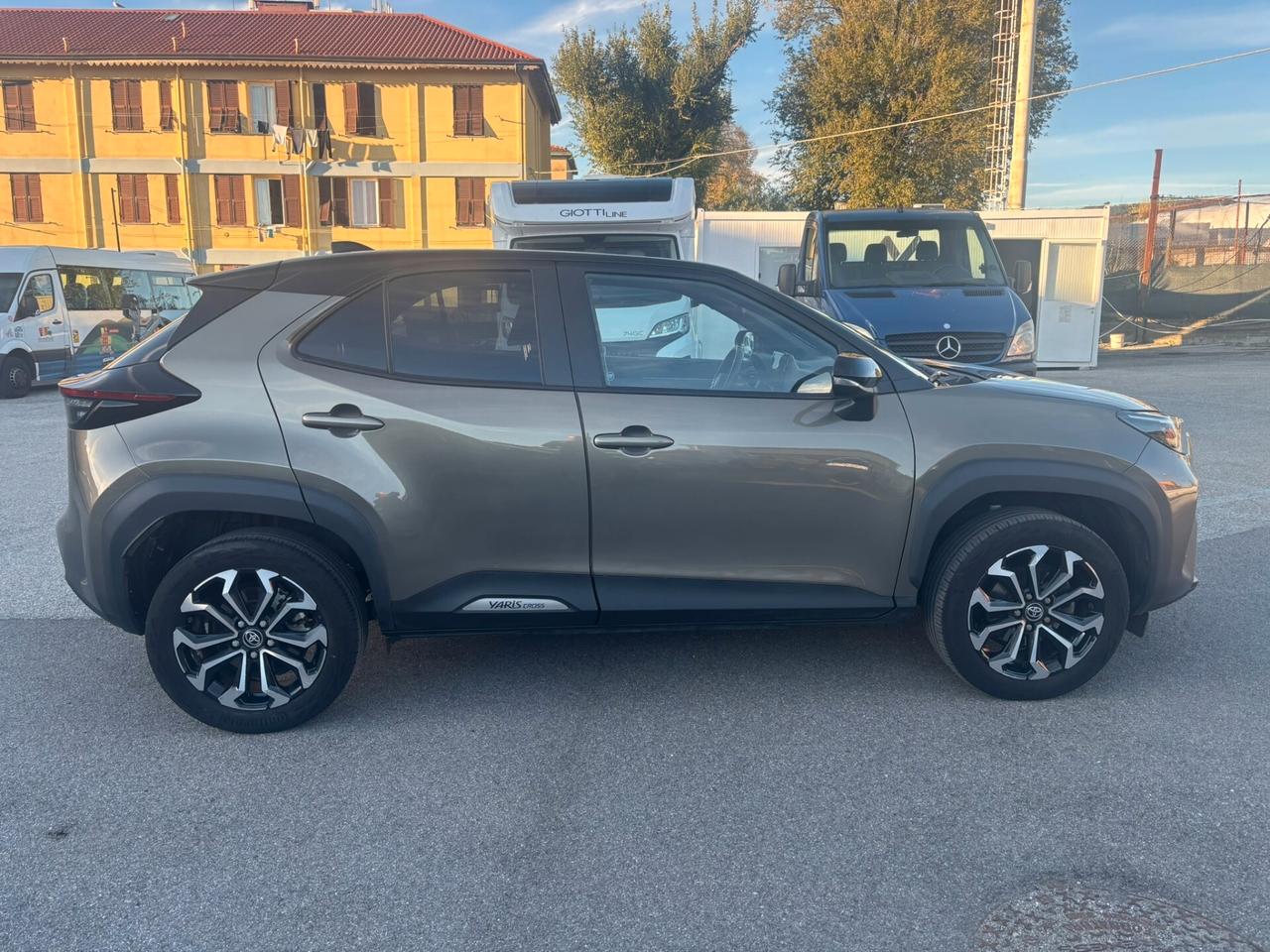 Toyota Yaris Cross 1.5 Hybrid 5p. E-CVT Trend