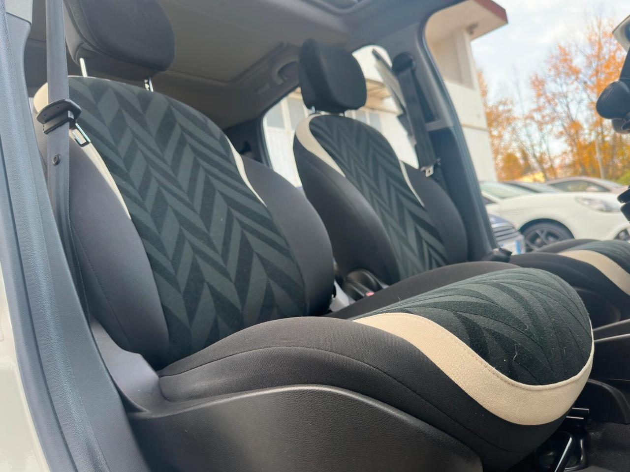 Lancia Ypsilon 1.2 69 CV 5 porte Platinum