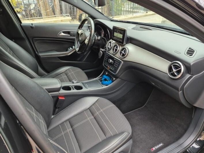 Mercedes-benz GLA 200 GLA 200 CDI Automatic Premium