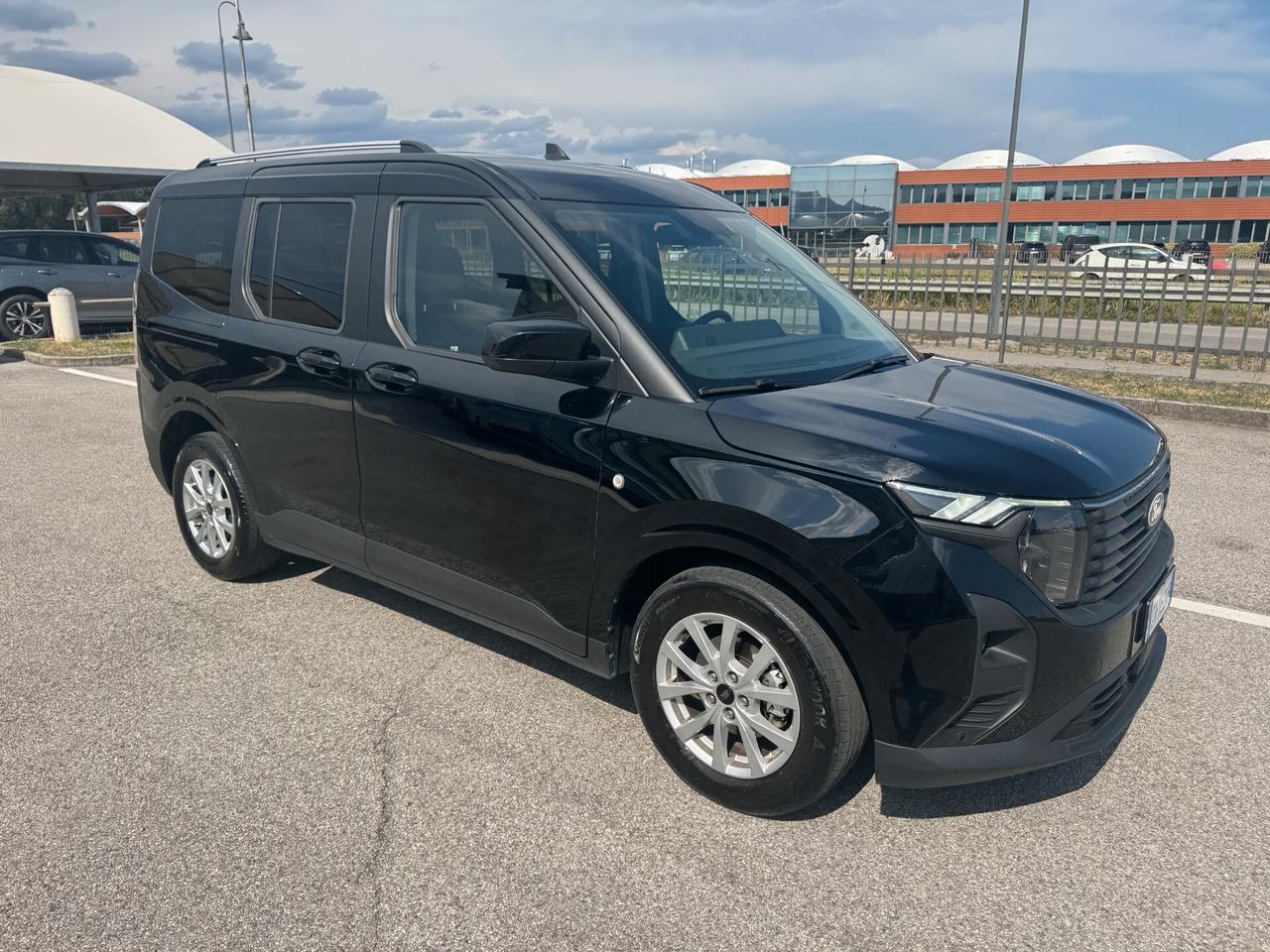 Ford Tourneo Courier Tit. 1.0 EcoB. 125CV 5p. - N1 Autocarro