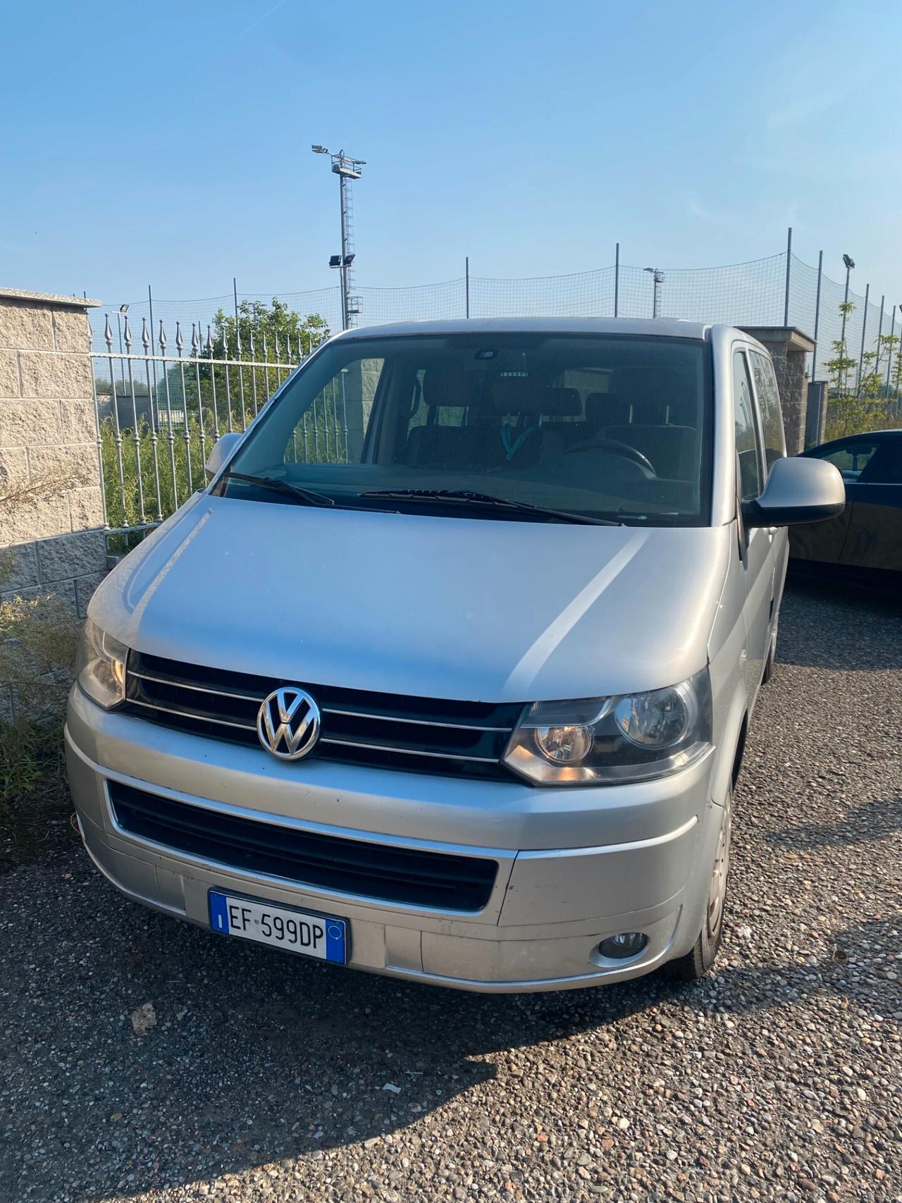 Volkswagen Caravelle 2.0 TDI 150CV PC Comfortline ANNO 2010