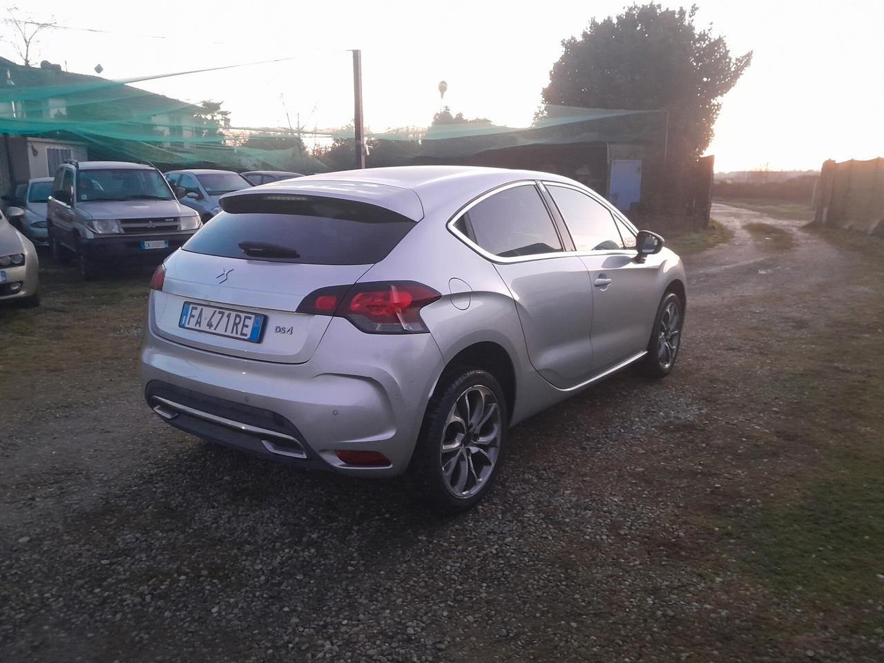 Ds DS4 4 BlueHDi 120 S&S Business