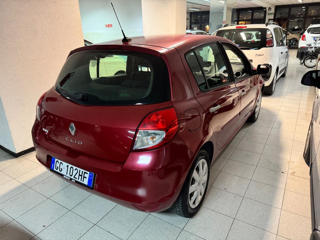 Renault Clio 1.2 16V 5 porte Confort