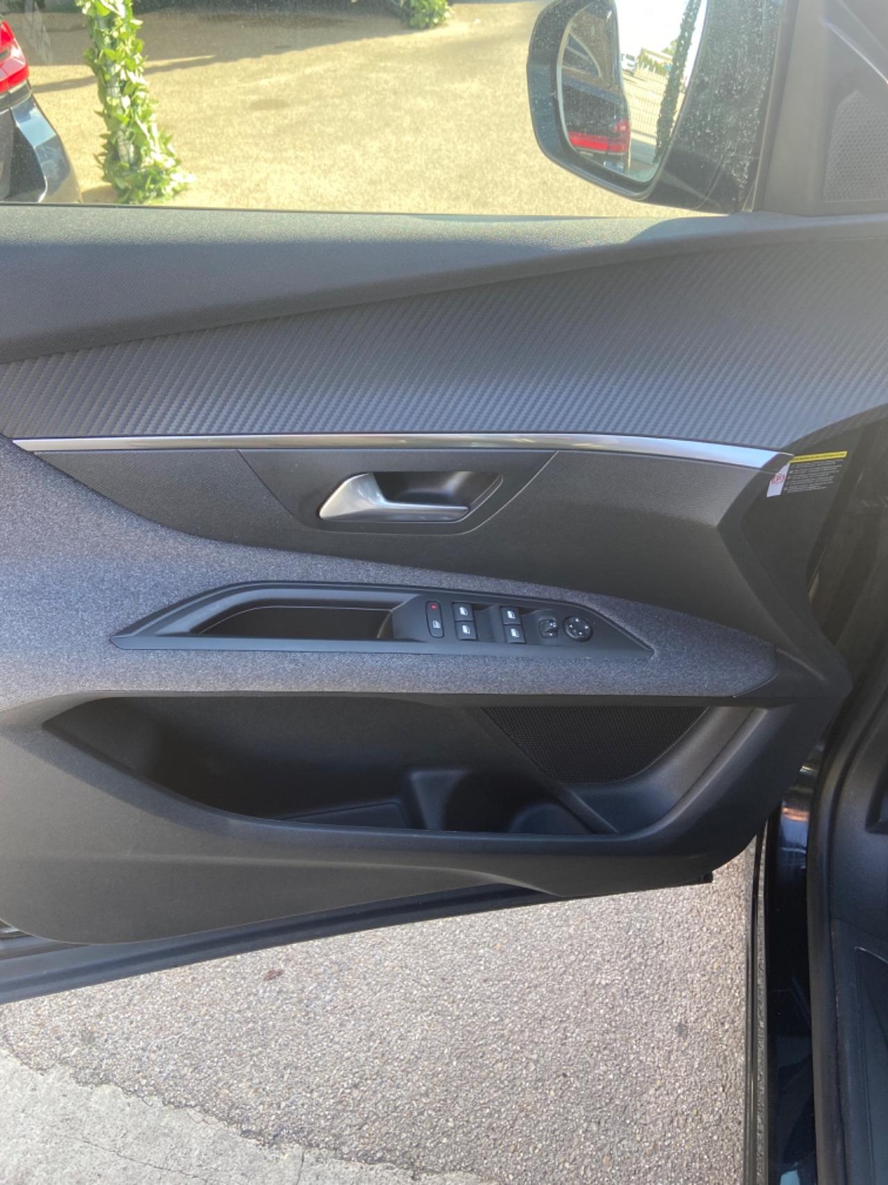 Peugeot 3008 BlueHDi 130 S&S Allure 2020